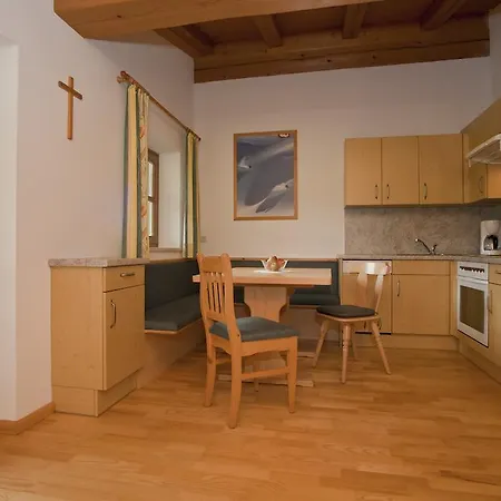 مزرعة للإقامة Vorderstockerhof