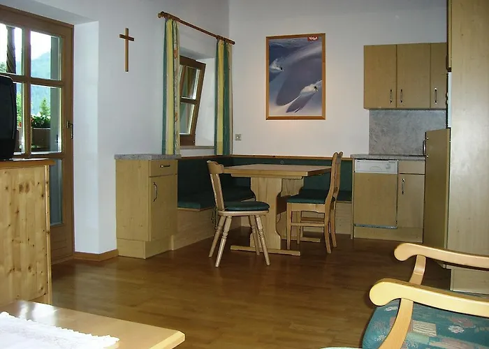 مزرعة للإقامة Vorderstockerhof